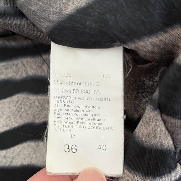 Airfield Winter Coat - matte satin light grey - size Medium - Picture 11 of 17